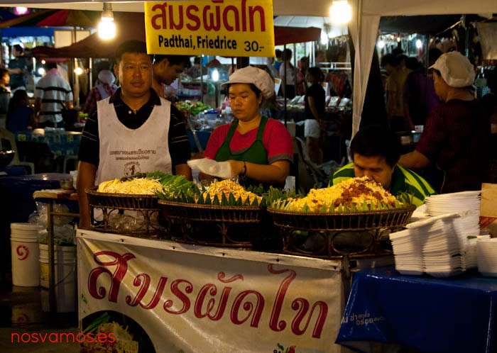 mercado-nocturno-chiang-rai-3 — Chiang Rai, Tailandia