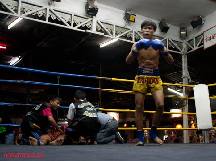 Victoria rápida en uno de los últimos combates — Chiang Mai, Tailandia