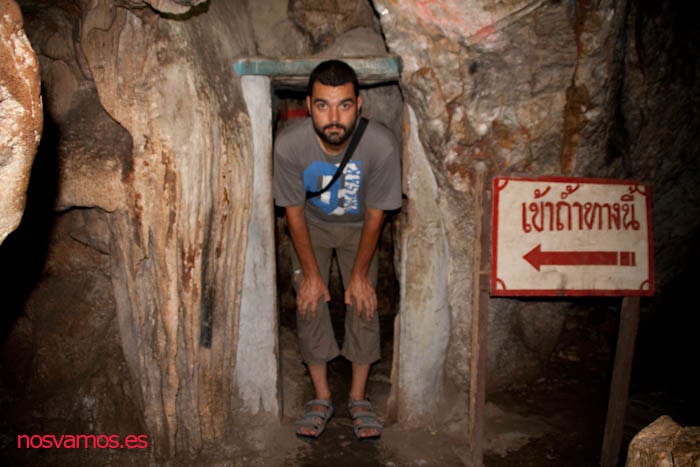 Hay veces que resulta complicado — Kanchanaburi, Tailandia