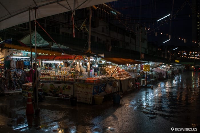 La verdad es que estuvo lloviendo bastante tiempo — Chiang Mai, Tailandia