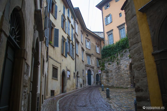 Calles  — Bérgamo, Italia