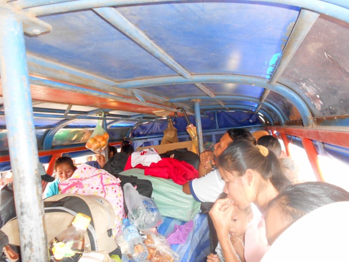 Ibamos hasta arriba — 4000 islas, Laos