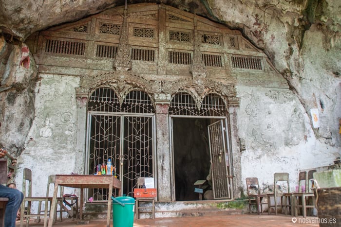 Entrada de la cueva superior — Luang Prabang, Laos
