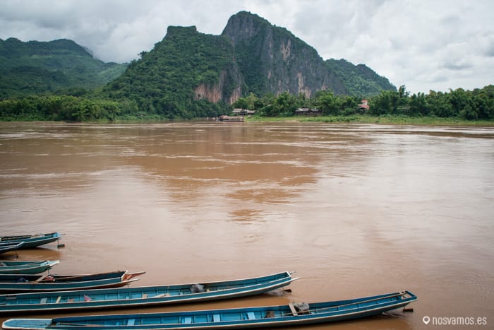 El color del río mekong impresiona — Luang Prabang, Laos