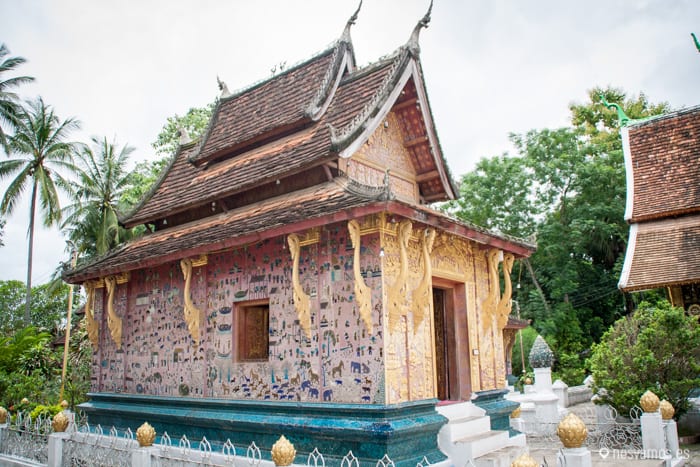 Una de las cámaras del templo, estaba cerrada © Juanjo Cacho — Luang Prabang, Laos