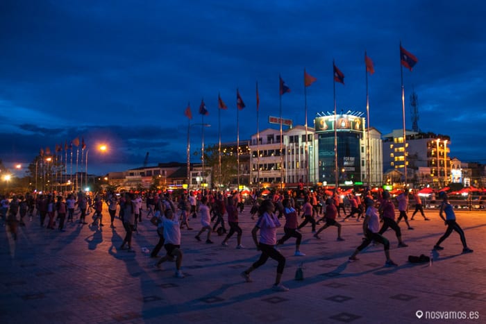 Más deporte — Vientiane, Laos