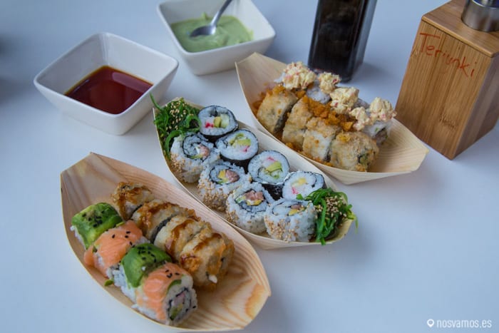 Nuestras raciones de sushi creativo, delicioso!!!! — Santander, España