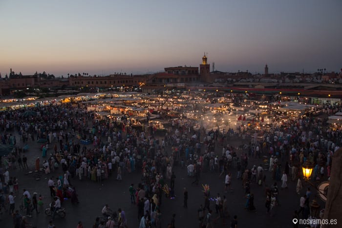 Plaza de noche — Marrakech, Marruecos