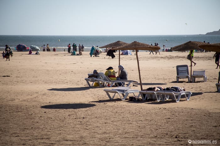 En la playa, viento y más viento — Essaouira, Marruecos