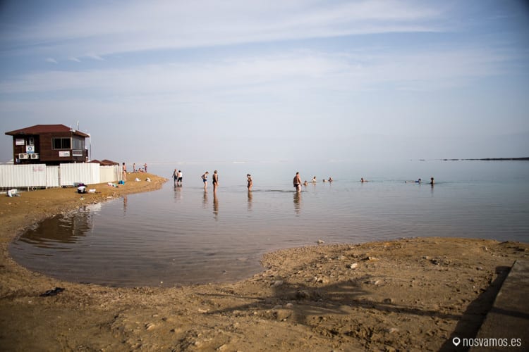 Flotar en el Mar Muerto