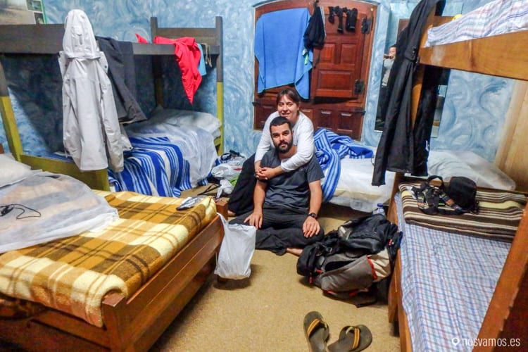 Descansando en el albergue de Cabañes — Camino Lebaniego, España