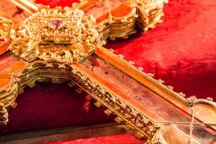 Qué es el año Jubilar y el Lignum Crucis