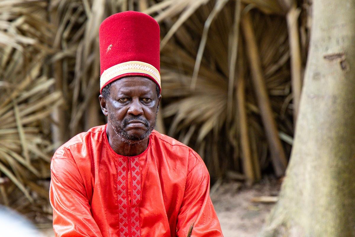 Sibiloumbay Dhiedhou, el rey Diola de Oussouye