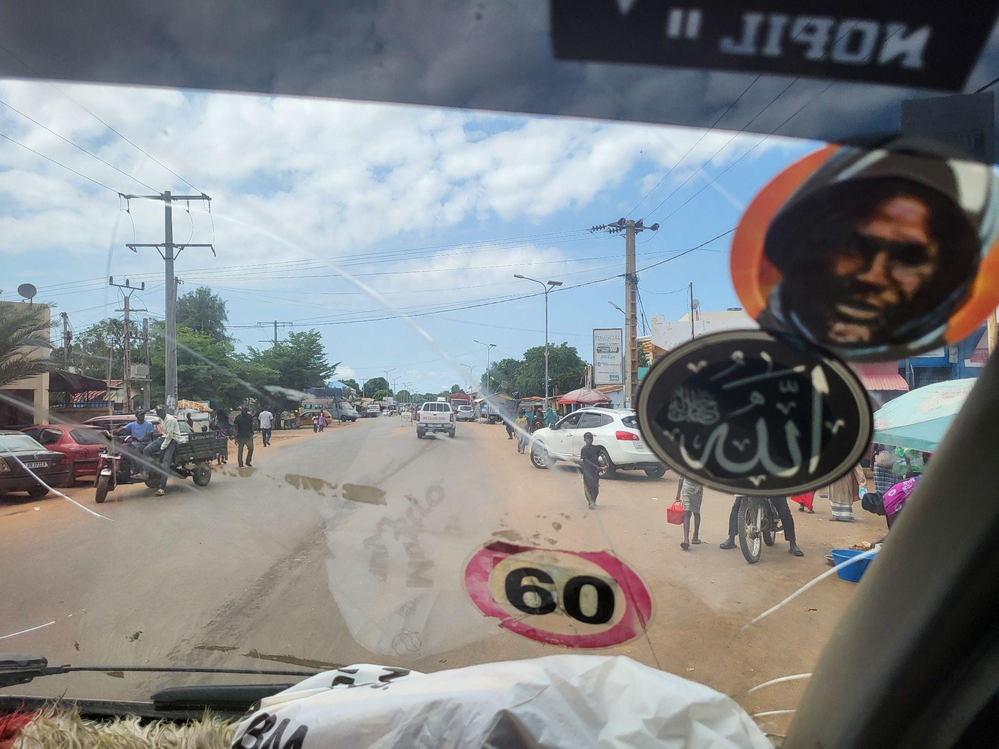 Cómo cruzar entre Senegal y Gambia por tierra