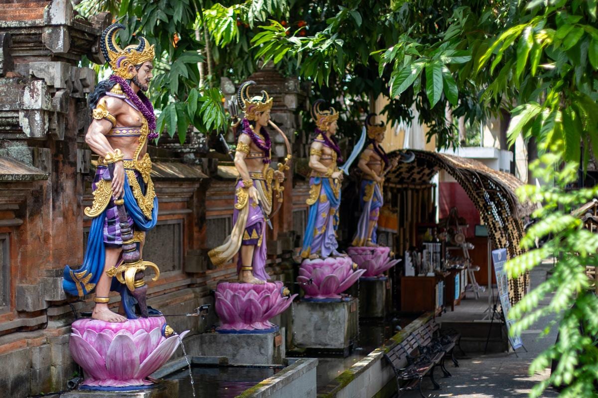 Ubud a pie: lo que se ve y lo que no se dice